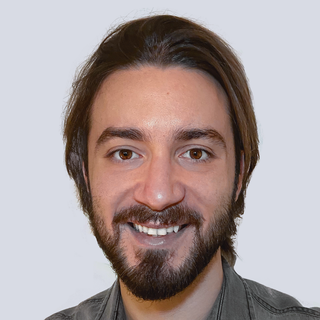 Okan Yikmis, Expert fintech Designer Freelance.