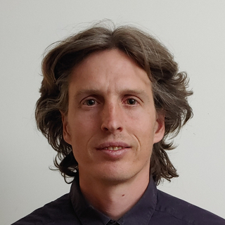 Element Green, Linux Freelancer.