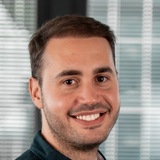 Mauricio Fadel Argerich, tech Engineer.