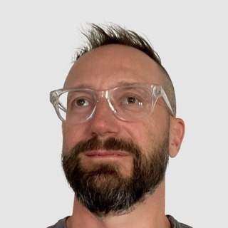 Michael Kowalski, Expert Ionic Programmer for Hire.