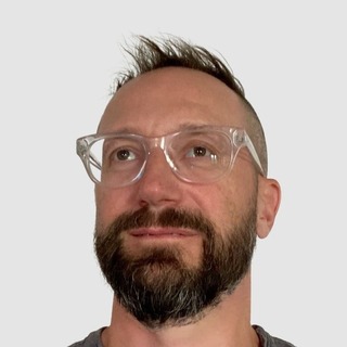Michael Kowalski, Expert Ionic Programmer for Hire.
