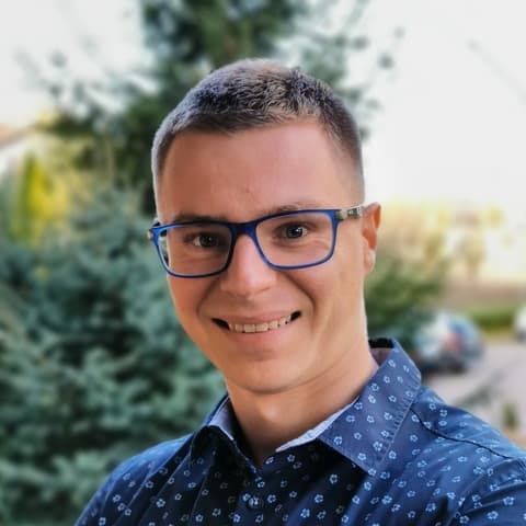 Simon Kwater, Developer in Warsaw, Poland