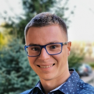 Simon Kwater, Senior Microsoft Dynamics CRM Programmer and Consultant.