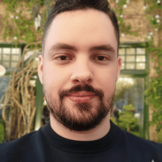 Alisson Reinaldo Silva, Accomplished DeFi Freelancer.