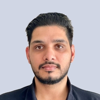 Tayyab Rashid, Freelance Microsoft Copilot Engineer.
