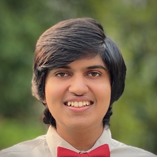 Vardhan Agrawal, iOS Coder.