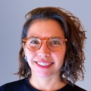 Sandra Gatica, Senior Mockups Designer for Hire.