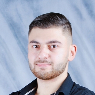 Aram Sargsyan, Freelance iOS Developer for Hire.