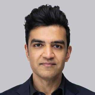 Suresh Kasipandy, Graph database Coder.