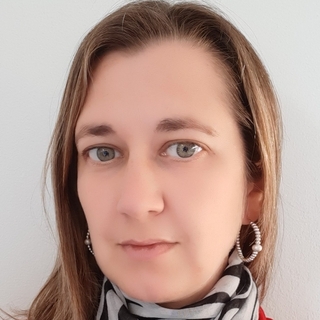 Noelia Ferrero, Toptal AI video Designer.