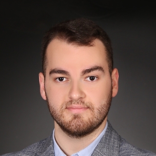 Yusuf Kınataş, Framer Coder.