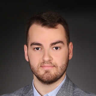 Yusuf Kınataş, Framer Coder.