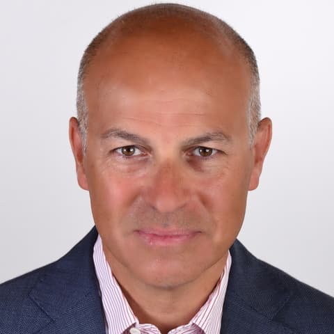 Mario d'Aragona, Management Consultant in London, United Kingdom