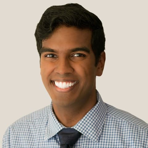 Derek Thomas, Developer in Abu Dhabi, United Arab Emirates