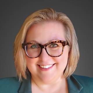 Christine Everson, Top Waterfall Project Management Freelancer.