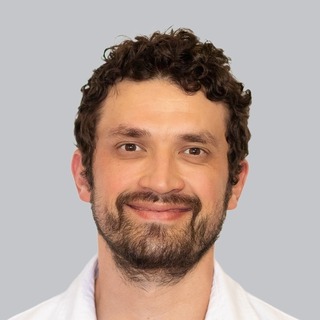 Vinícius Krause, UX Designer for Hire.