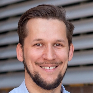 Igor Gorbenko, Freelance data analysis Engineer.