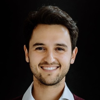 Damir Jakirlic, CFA, CFO Consulting Specialist.