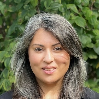Oana Rosca, Freelance virtual product manager Product Management Expert.