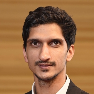 Sunil Sharma, Freelance Weebly Developer for Hire.