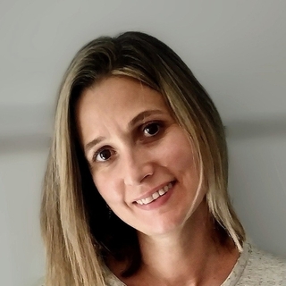 Berenice Harillo, Toptal PostgreSQL Developer.