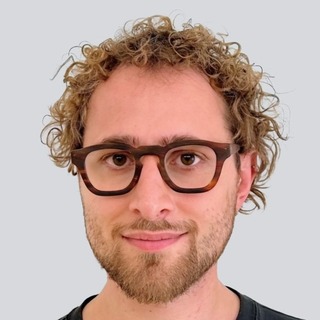 Fabio Brea, WPF Freelancer.