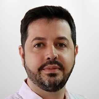 Fábio Vasques, Expert COBOL Programmer for Hire.