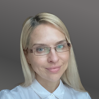 Reina Uba, Expert in Agile Team Lead Project Management
