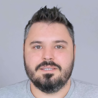 Aleksandar Perisic, Accomplished Hubspot Freelancer.