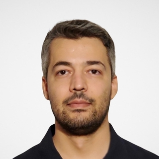 Harun Zafer, AI chatbot Engineer.
