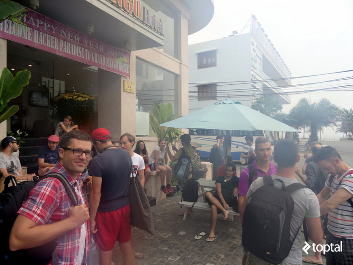 traveling arounf the world